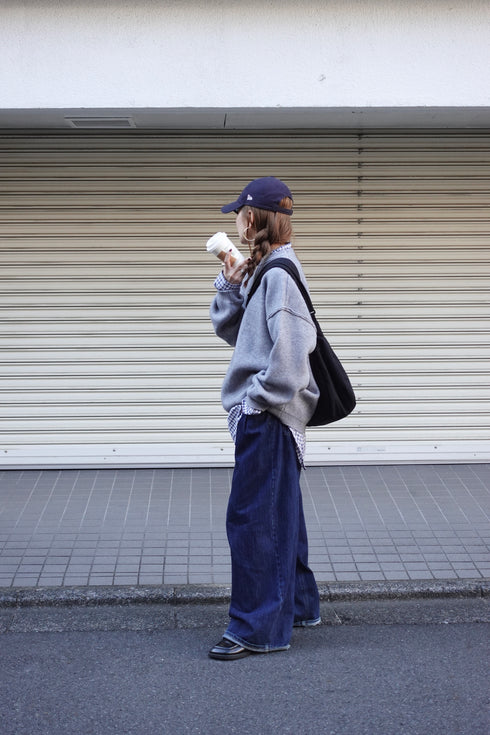 ベーシックルーズニット